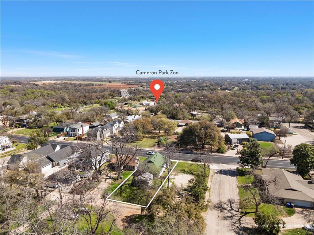 2012 North 5th Street Waco, TX 76708 - Photo 26 of 29 an aerial view of multiple house