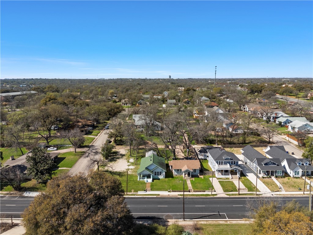 2012 North 5th Street Waco, TX 76708 - Photo 27 of 29 an aerial view of residential houses with outdoor space