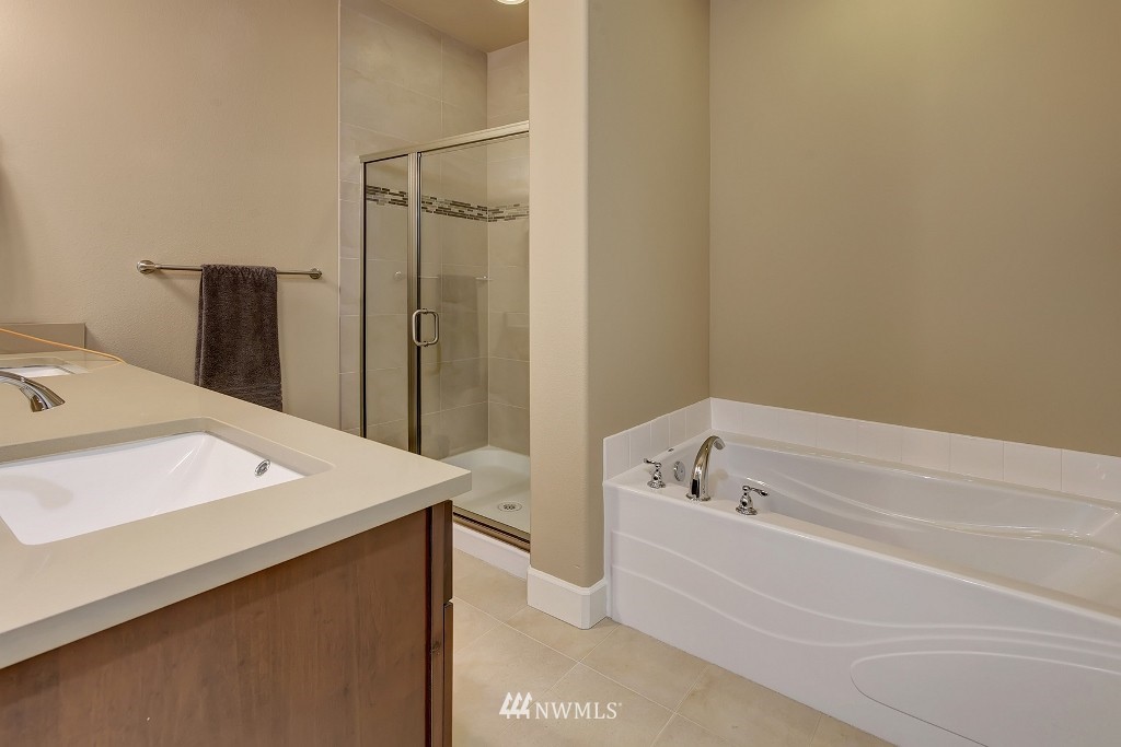 5796 Northeast Foster Road Bainbridge Island, WA 98110 - Photo 20 of 25