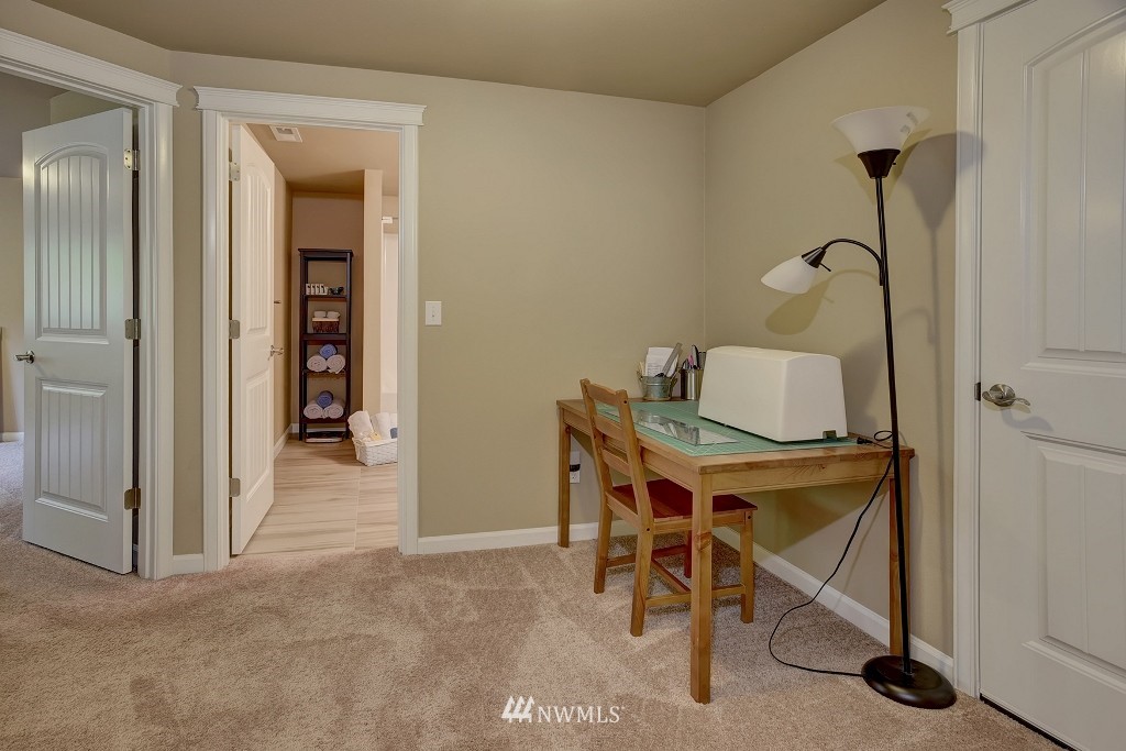 5796 Northeast Foster Road Bainbridge Island, WA 98110 - Photo 25 of 25