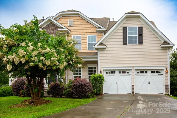 $459,900 | 3510 Meadow Glen Court, Clemmons, NC 27012