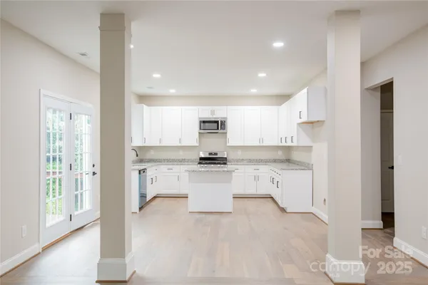 $459,900 | 3510 Meadow Glen Court, Clemmons, NC 27012