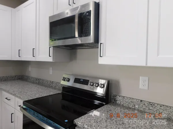 $459,900 | 3510 Meadow Glen Court, Clemmons, NC 27012