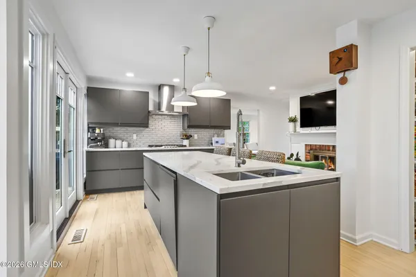 $14,000 | 87 Dolphin Cove Quay, Stamford, CT 06902