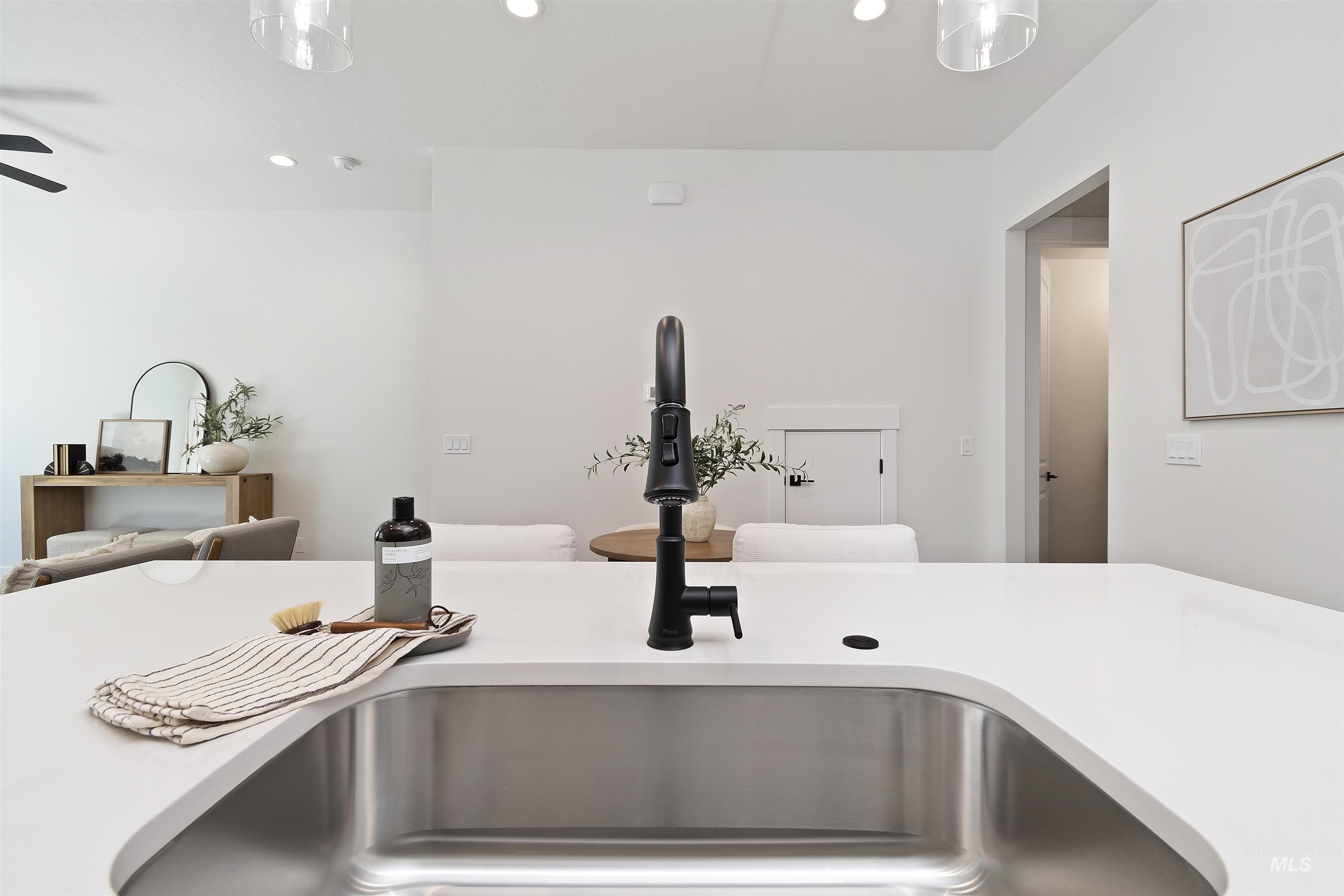 724 South Calhoun Lane Star, ID 83669 - Photo 16 of 46 Kitchen view of recessed lighting and light countertops