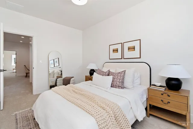 $429,880 | 724 South Calhoun Lane, Star, ID 83669