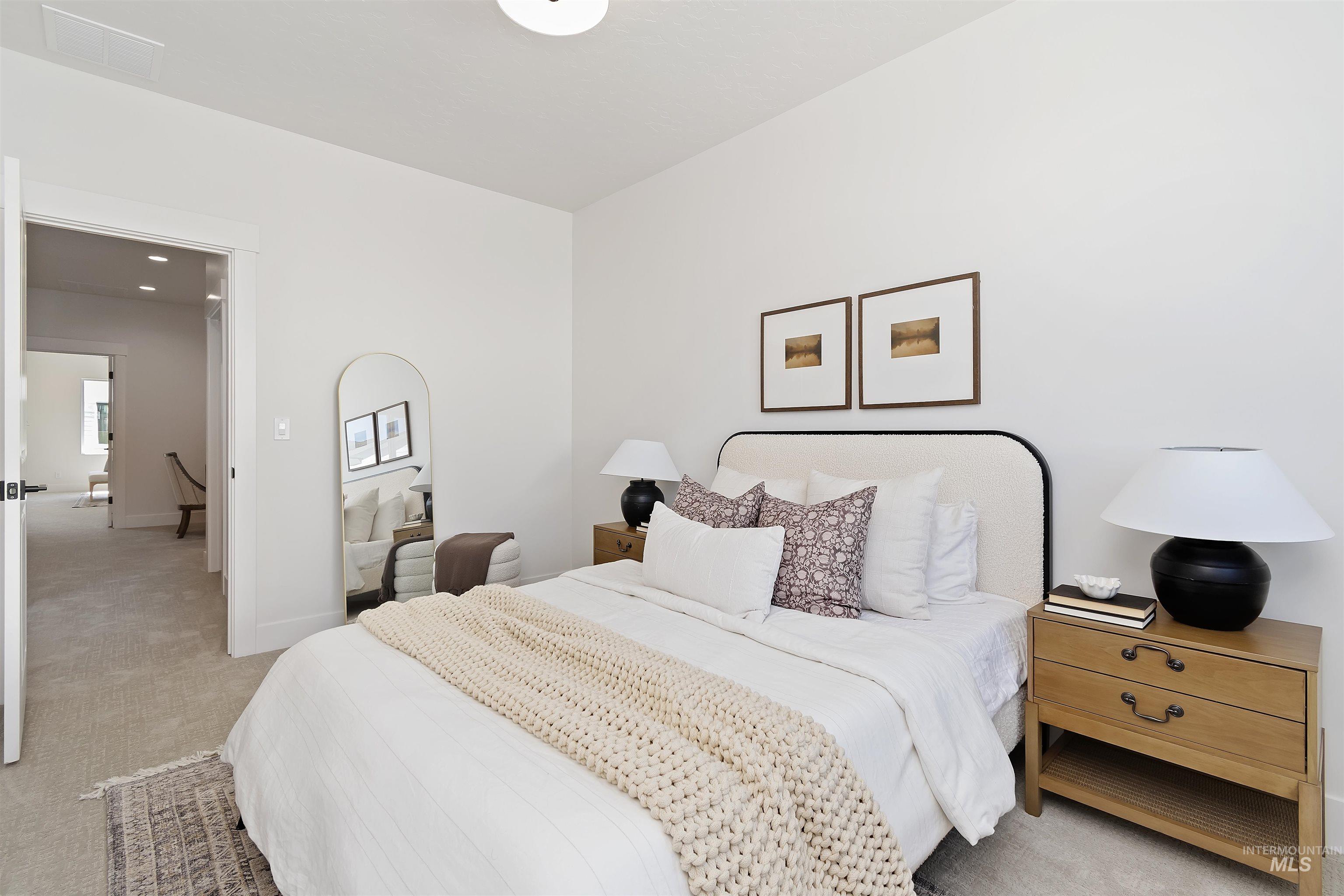 724 South Calhoun Lane Star, ID 83669 - Photo 26 of 44 Bedroom featuring carpet floors and recessed lighting