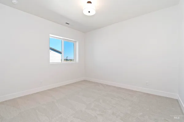 $399,880 | 724 South Calhoun Lane, Star, ID 83669