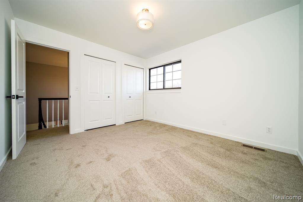 2729 Powderhorn Ridge Road Rochester, MI 48309 - Photo 69 of 95