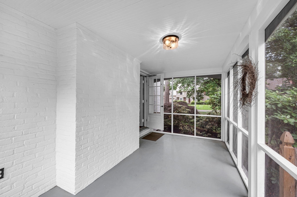 28 Brittany Road Longmeadow, MA 01106 - Photo 17 of 40