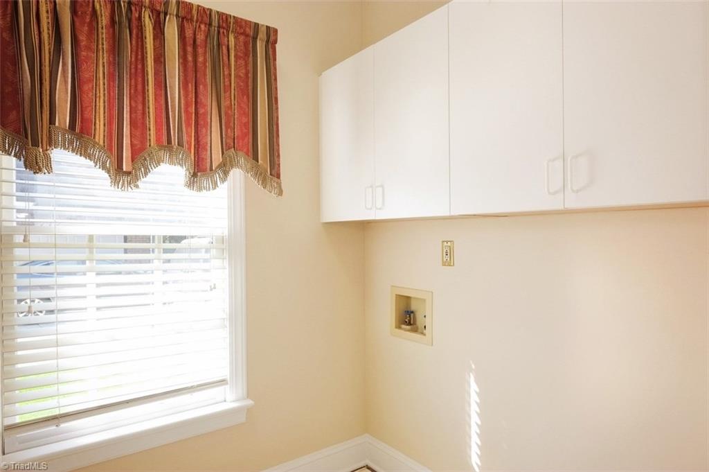 2818 County Clare Road Greensboro, NC 27407 - Photo 22 of 25 Gallery Image 22