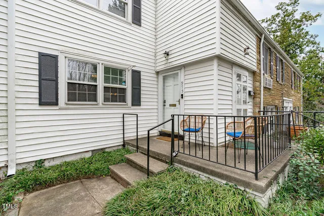 $350,000 | 975 St Marys Street, Raleigh, NC 27605