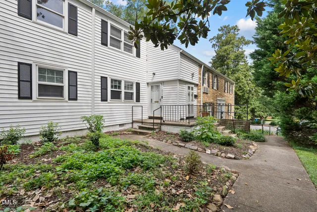 $350,000 | 975 St Marys Street, Raleigh, NC 27605