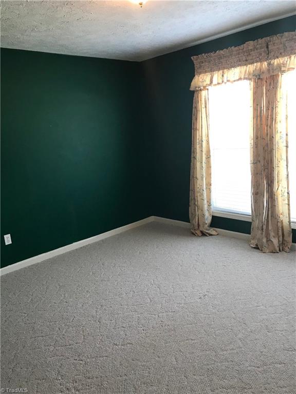 408 Stoney Ridge Road High Point, NC 27265 - Photo 16 of 21 2ND BEDROOM
