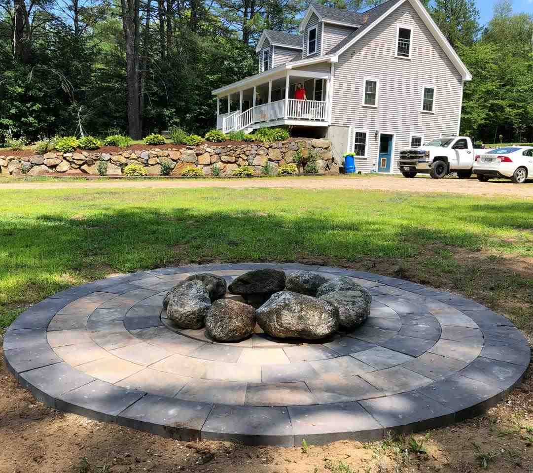 624 North Ashland Road Ashland, NH 03217 - Photo 2 of 32 Gallery Image 2