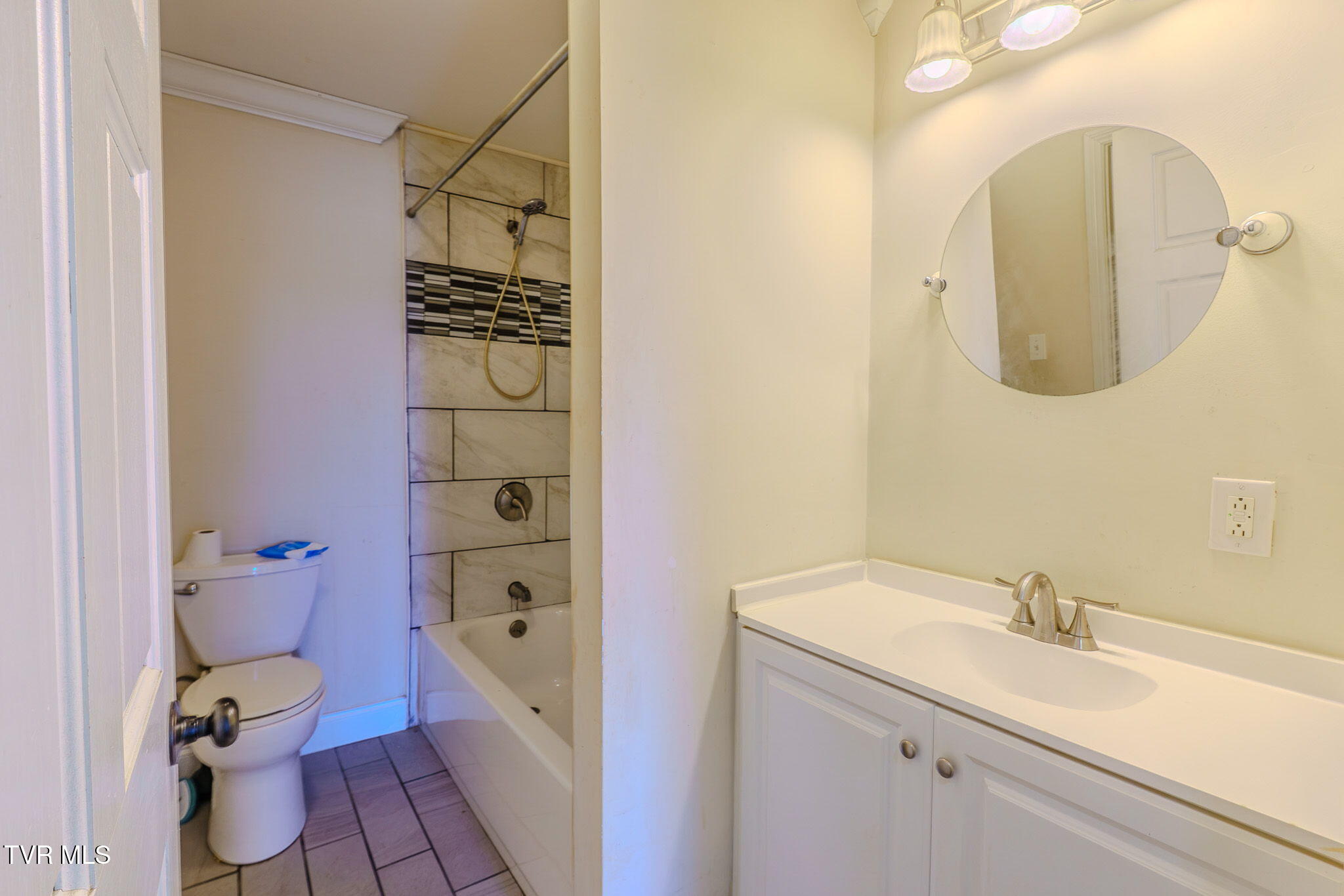 897 Lookout Drive Rutledge, TN 37861 - Photo 14 of 17 8-web-or-mls-DSC07025-HDR