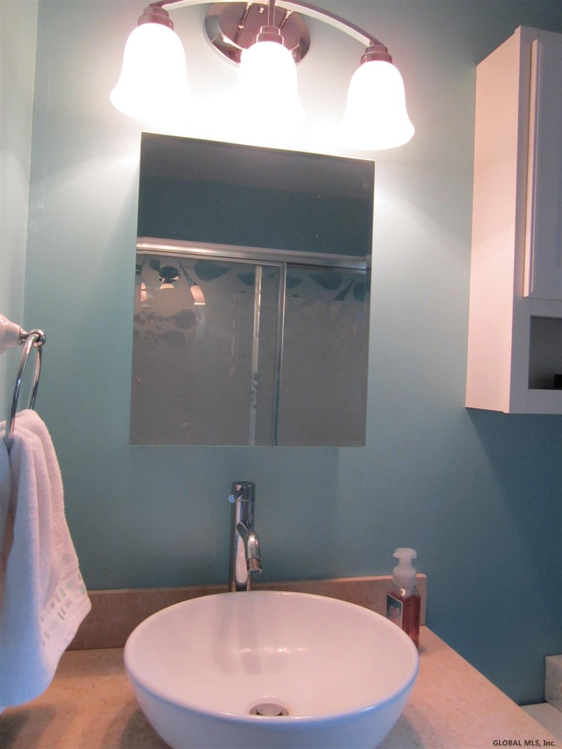 1856 Gordon Road Rotterdam, NY 12306 - Photo 24 of 43 Photo 24