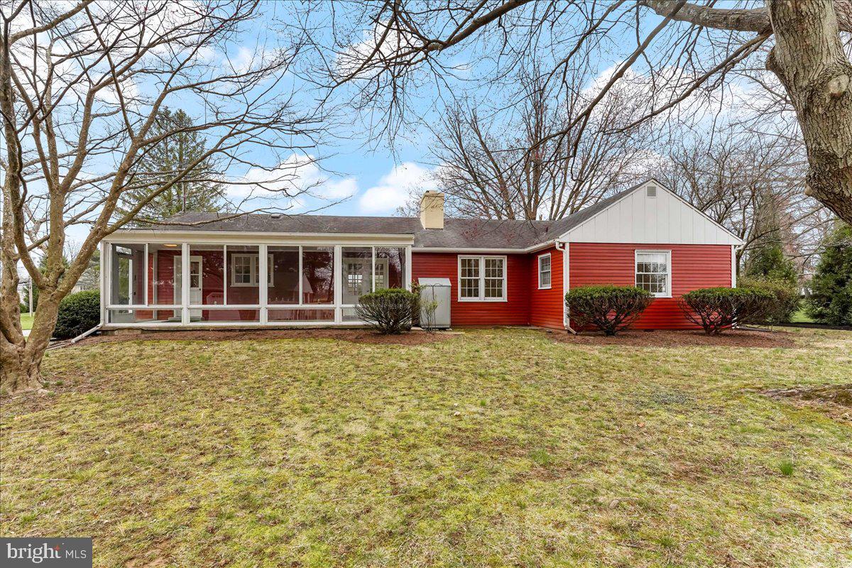 3523 Sawmill Road Newtown Square, PA 19073 - Photo 2 of 40