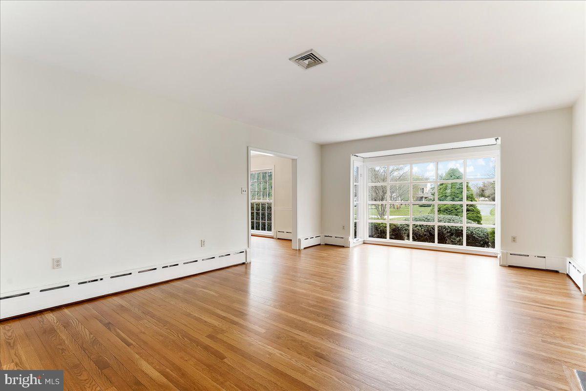 3523 Sawmill Road Newtown Square, PA 19073 - Photo 6 of 40