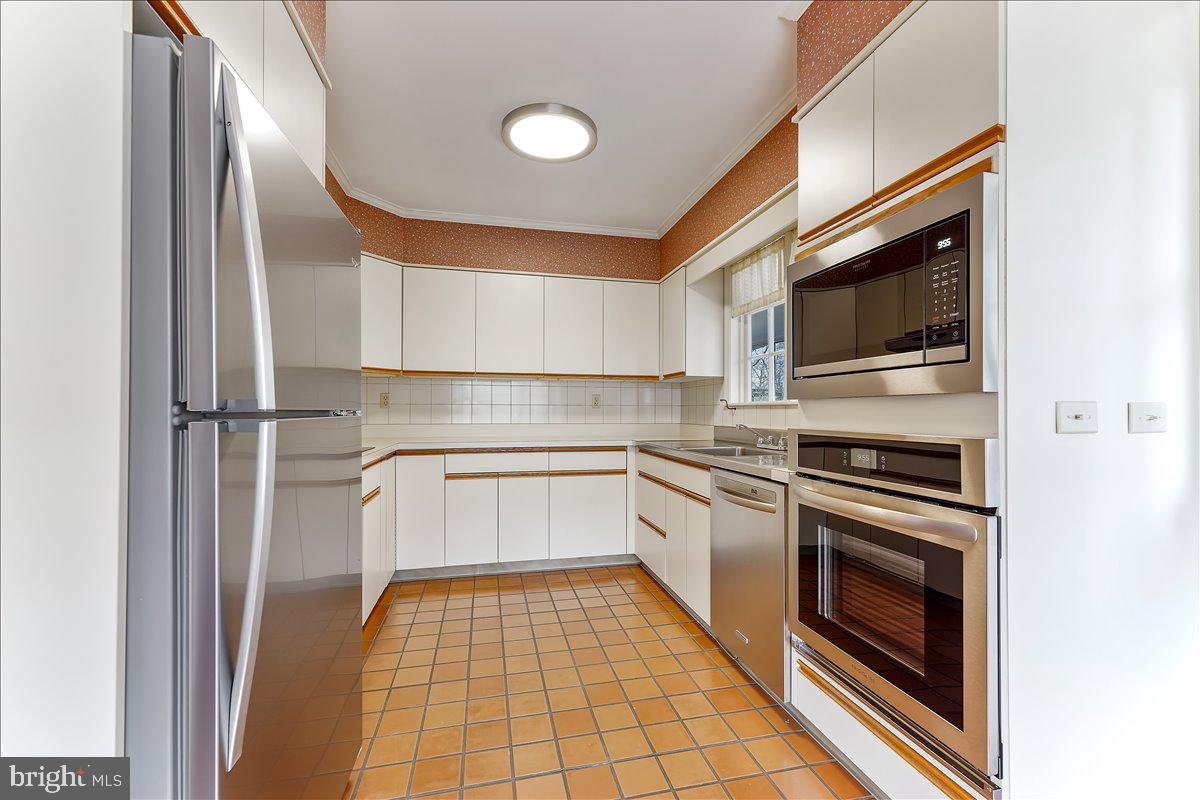 3523 Sawmill Road Newtown Square, PA 19073 - Photo 10 of 40