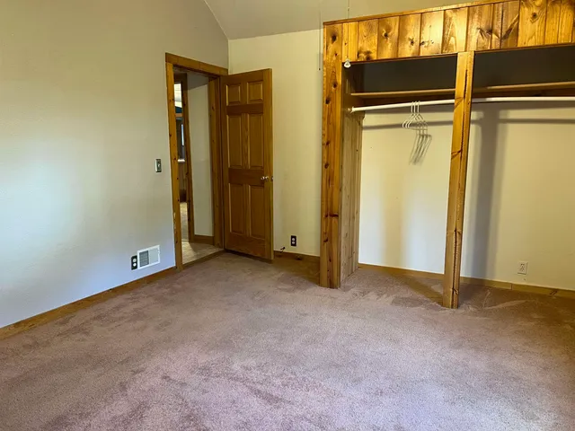 $145,000 | 390 South Jackson Street, Iola, WI 54945