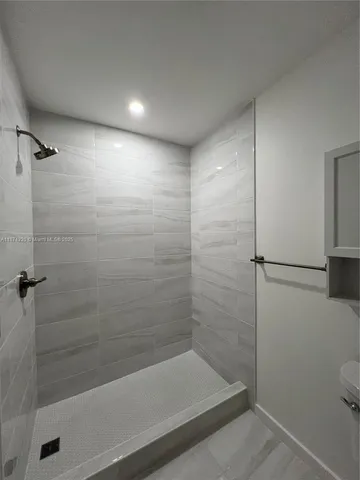 a view of walk in closet