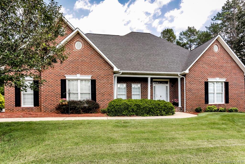 321 Ridgeview Drive Rutherfordton, NC 28139 - Photo 1 of 25 a front view of house with yard and green space