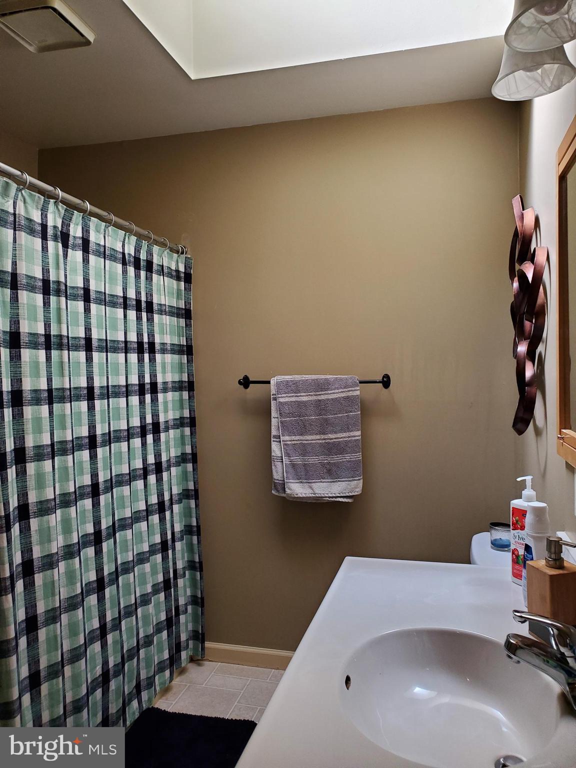208 Aspen Lane Lititz, PA 17543 - Photo 7 of 7 Gallery Image 7
