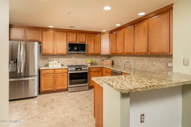 $650,000 | 21320 North 56th Street, Unit 1113, Phoenix, AZ 85054