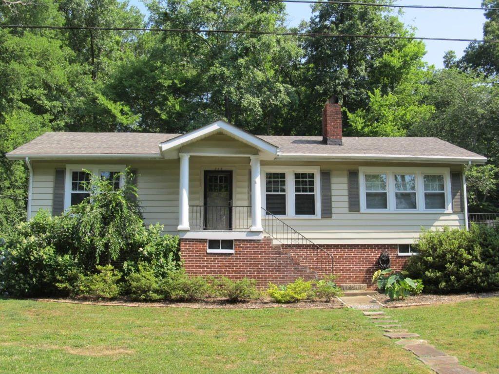 715 Kentucky Avenue Signal Mountain, TN 37377 - Photo 1 of 21 ISi3ek5dc1k2jm1000000000
