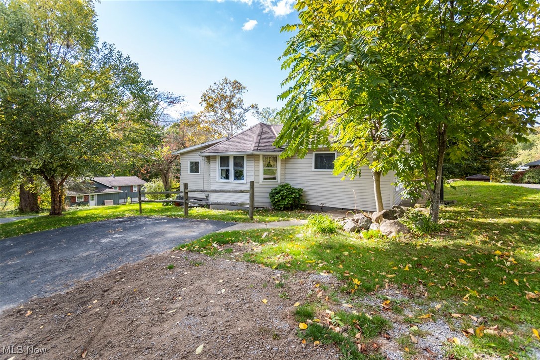 29654 Buck Road Salem, OH 44460 - Photo 2 of 41 Gallery Image 2