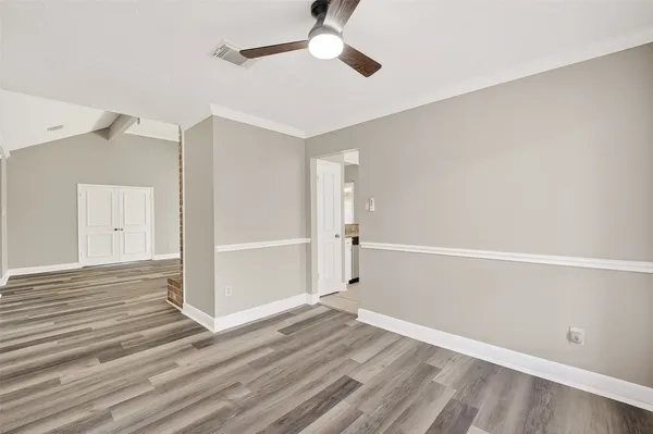 $2,300 | 12403 Meadow Ridge Drive, Stafford, TX 77477