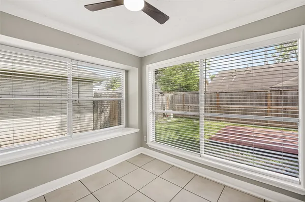 $2,300 | 12403 Meadow Ridge Drive, Stafford, TX 77477