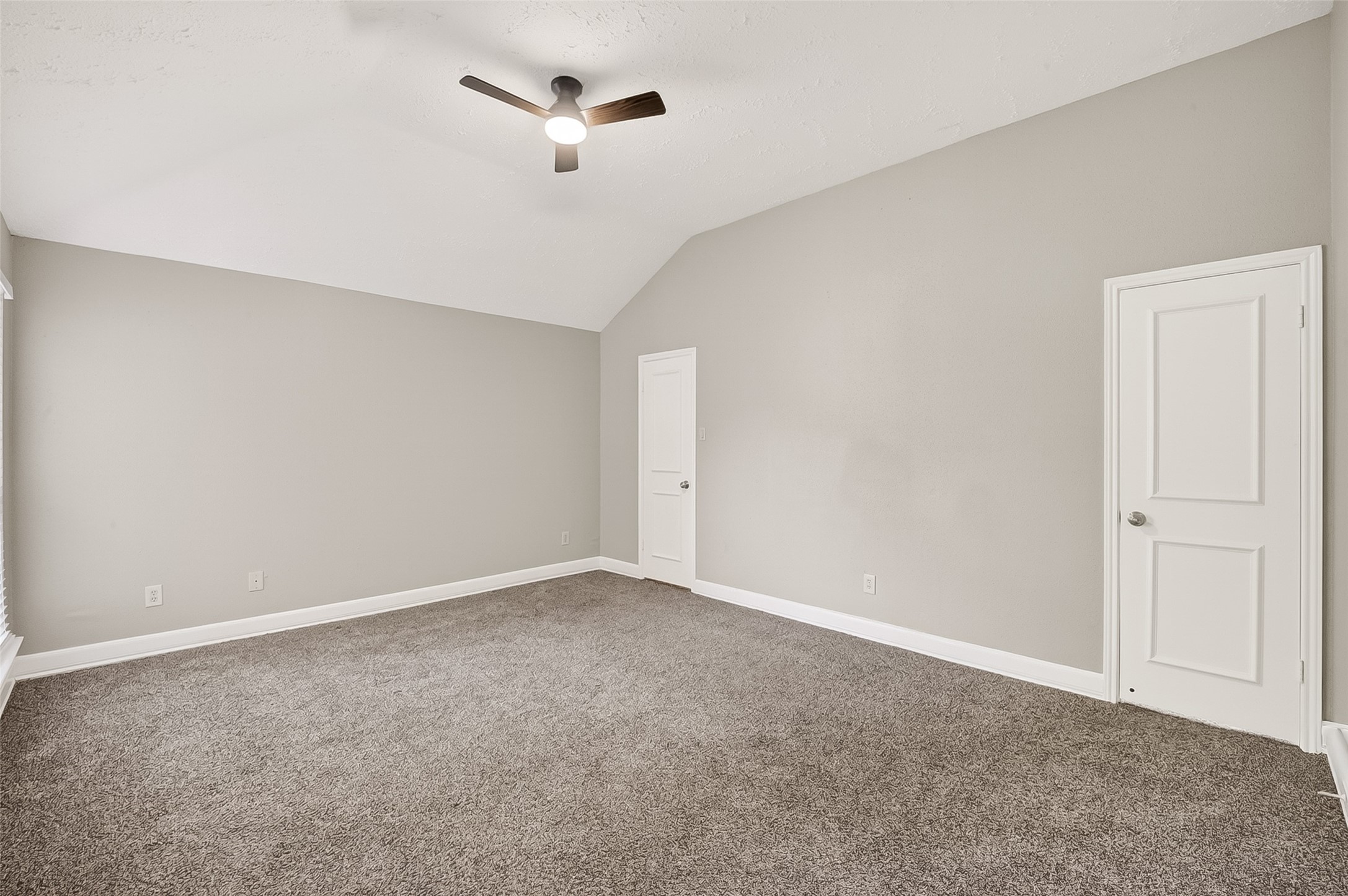 12403 Meadow Ridge Drive Stafford, TX 77477 - Photo 22 of 47 a view of an empty room
