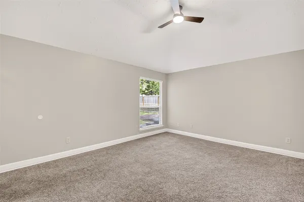 $2,300 | 12403 Meadow Ridge Drive, Stafford, TX 77477