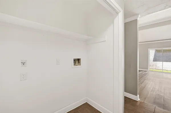 $2,300 | 12403 Meadow Ridge Drive, Stafford, TX 77477