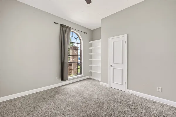 $2,300 | 12403 Meadow Ridge Drive, Stafford, TX 77477