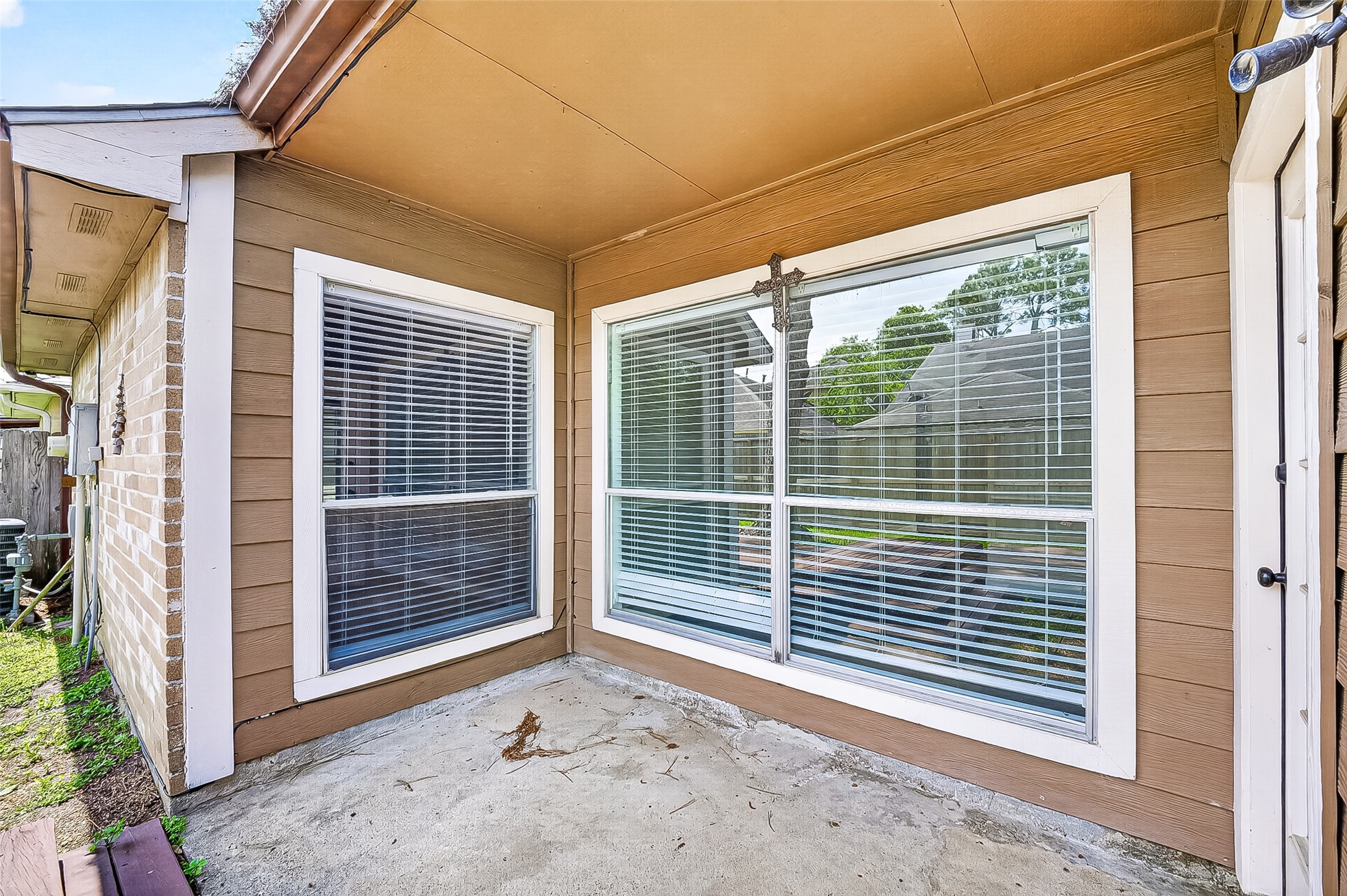 12403 Meadow Ridge Drive Stafford, TX 77477 - Photo 40 of 47 a view of a door and porch