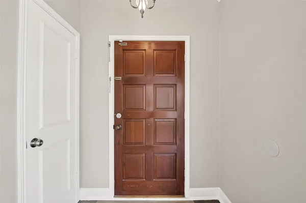 $2,300 | 12403 Meadow Ridge Drive, Stafford, TX 77477