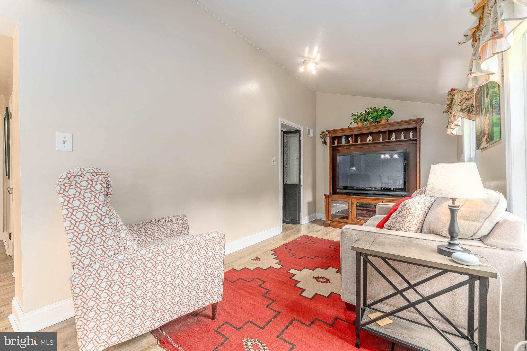 2 Fairhill Road Wallingford, PA 19086 - Photo 20 of 55 Family Room