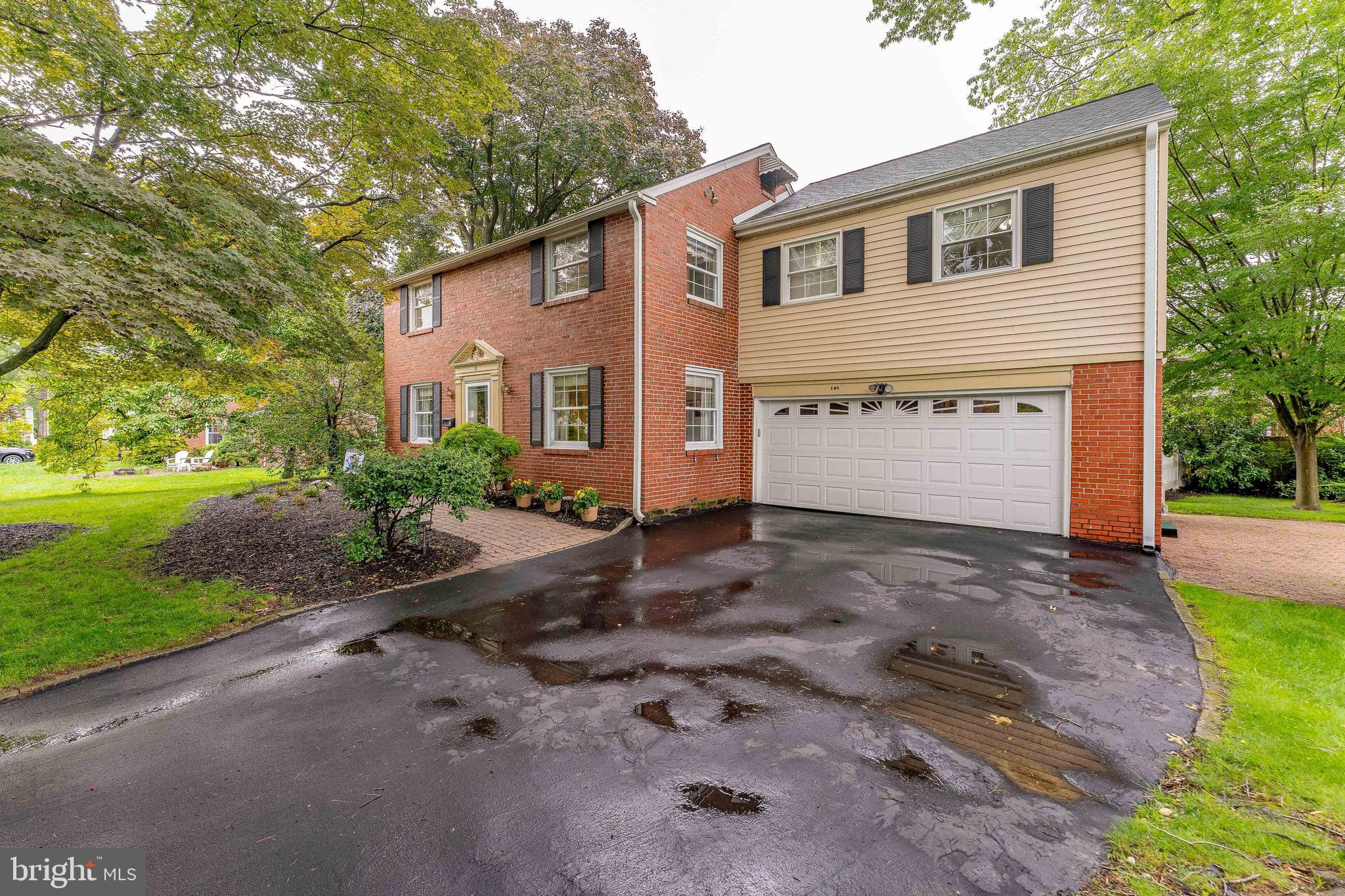 2 Fairhill Road Wallingford, PA 19086 - Photo 2 of 55