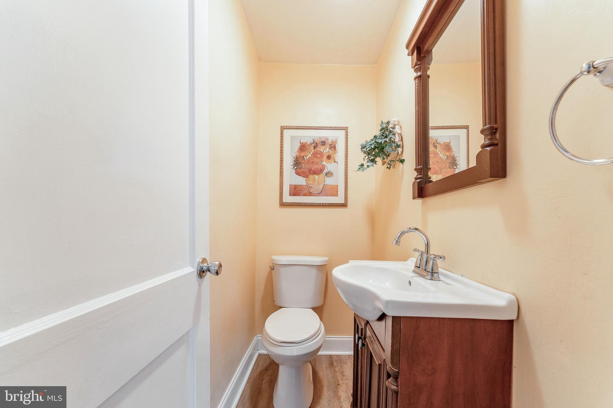 2 Fairhill Road Wallingford, PA 19086 - Photo 24 of 55 Half Bath