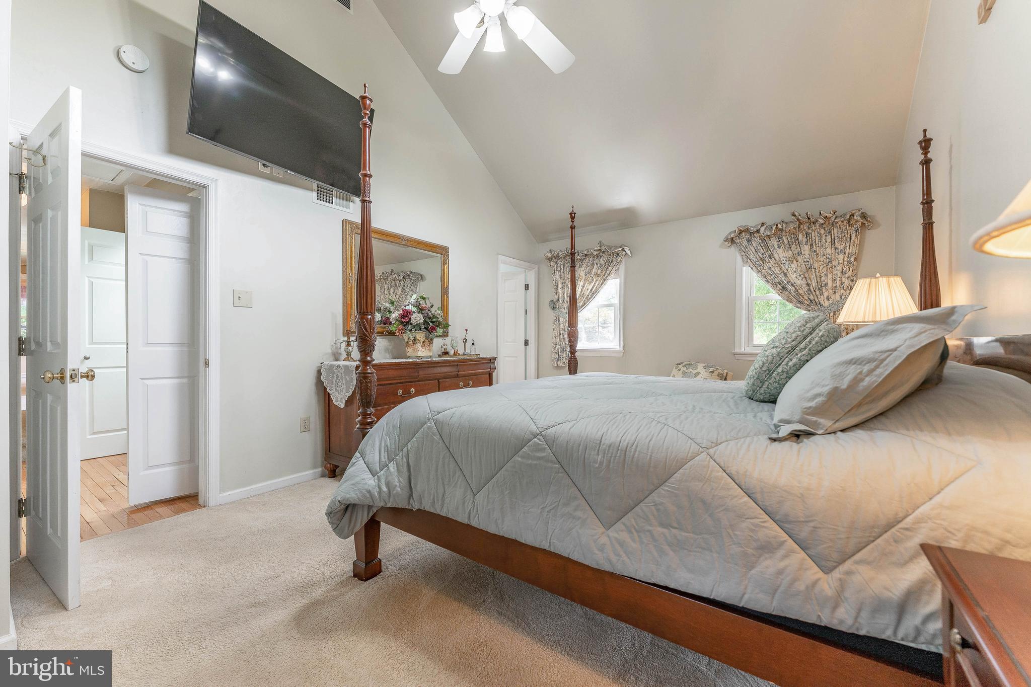 2 Fairhill Road Wallingford, PA 19086 - Photo 26 of 55