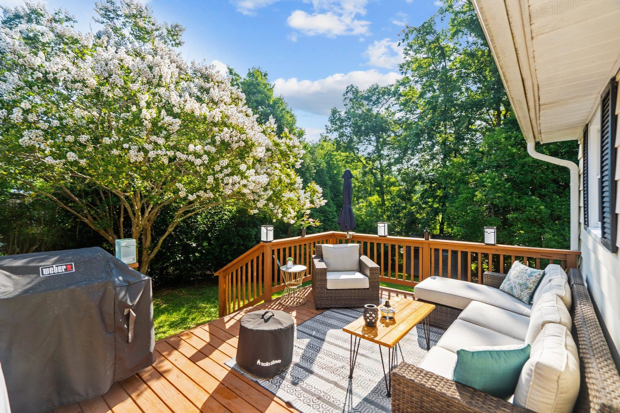 2124 Watkins Street Raleigh, NC 27604 - Photo 20 of 27 Deck