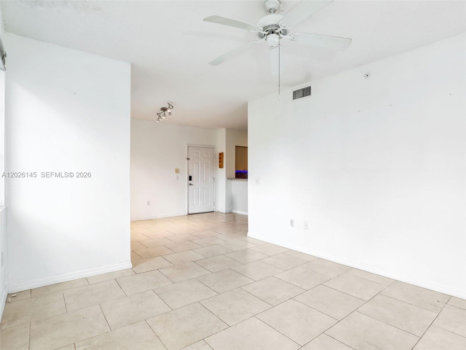 1180 Reserve Way, Unit 207 Naples, FL 34105 - Photo 6 of 31