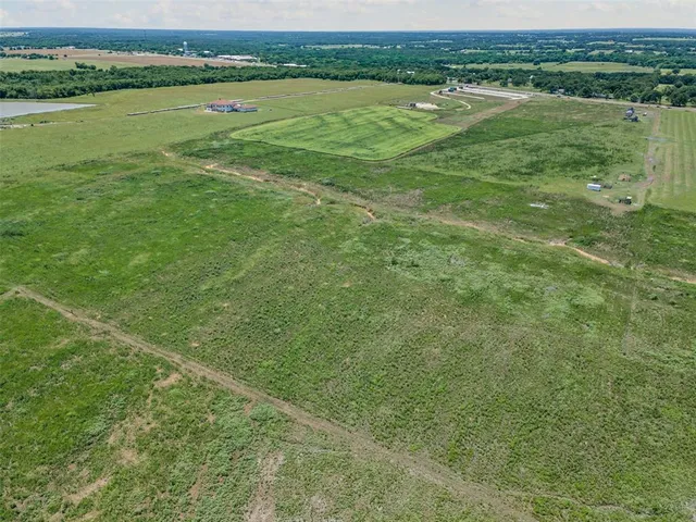 $330,000 | 11056 State Highway 171, Covington, TX 76636