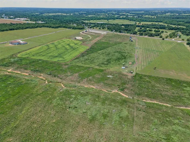 $330,000 | 11056 State Highway 171, Covington, TX 76636