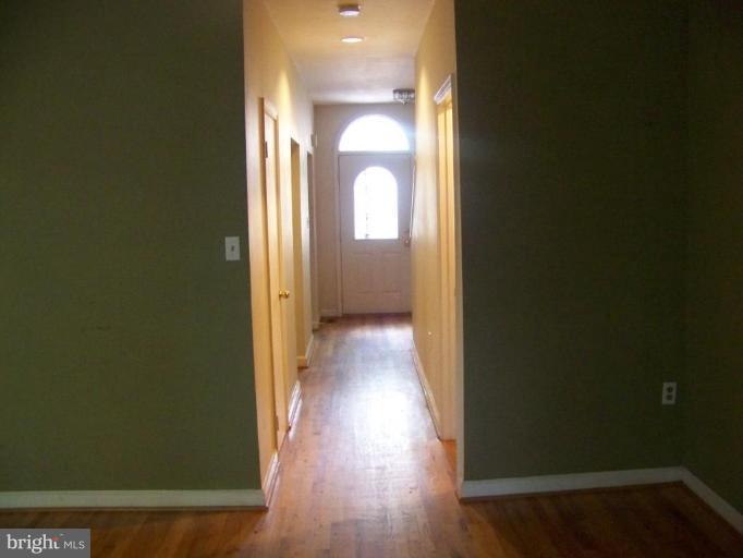 709 8th Street Northeast Washington, DC 20002 - Photo 21 of 30 Hallway