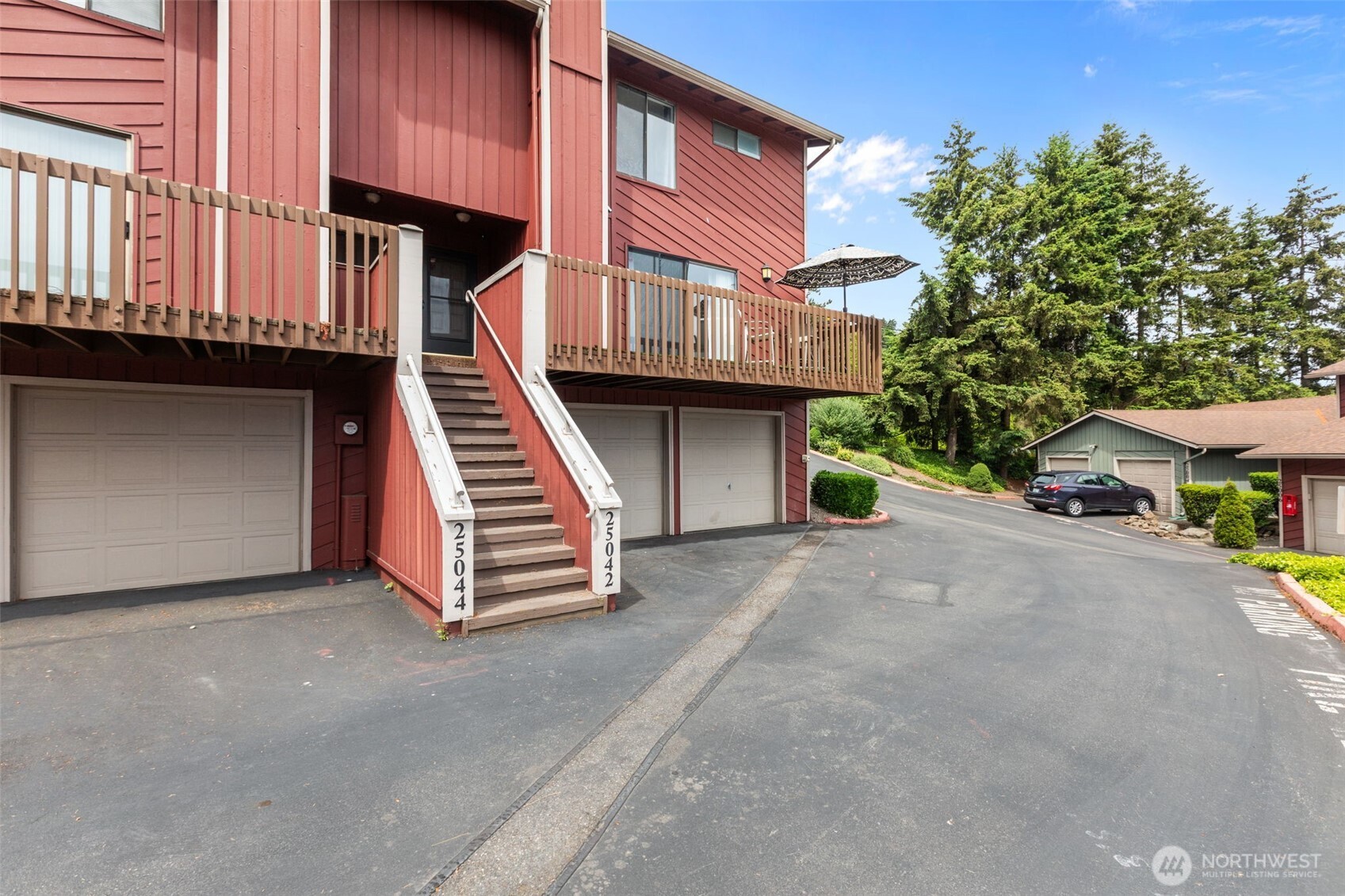25042 Lake Fenwick Road, Unit 35 Kent, WA 98032 - Photo 35 of 38
