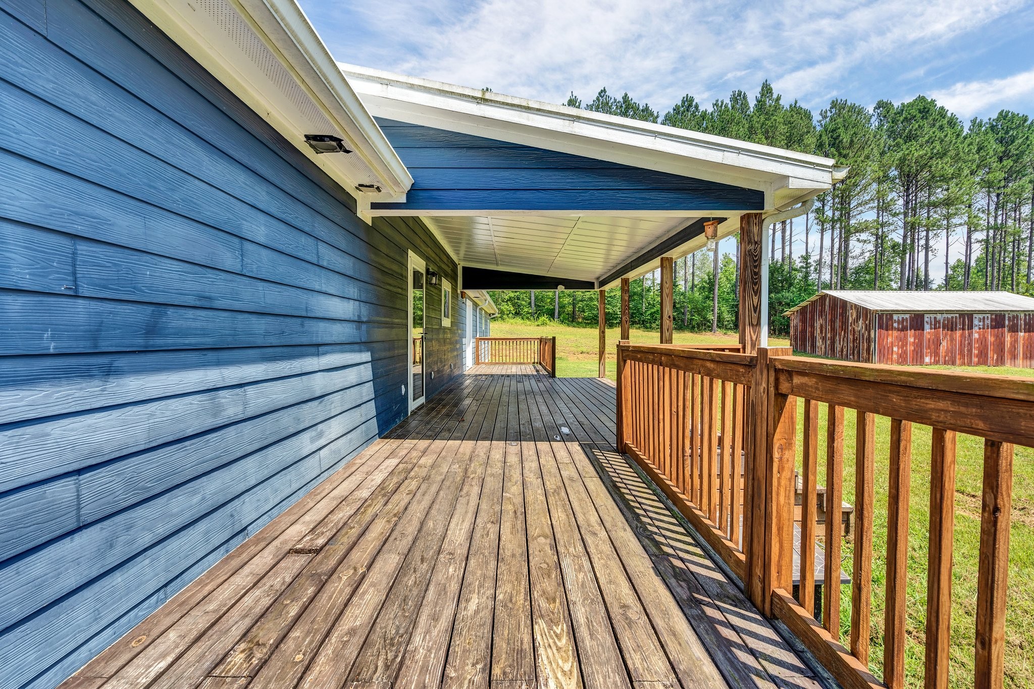1600 Union Road Southeast Cleveland, TN 37323 - Photo 59 of 68 a view of balcony with wooden floor and fence